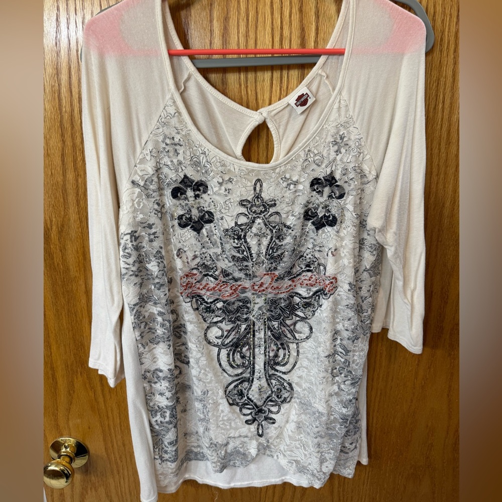 Harley-Davidson Cream and Black Long Sleeve Top